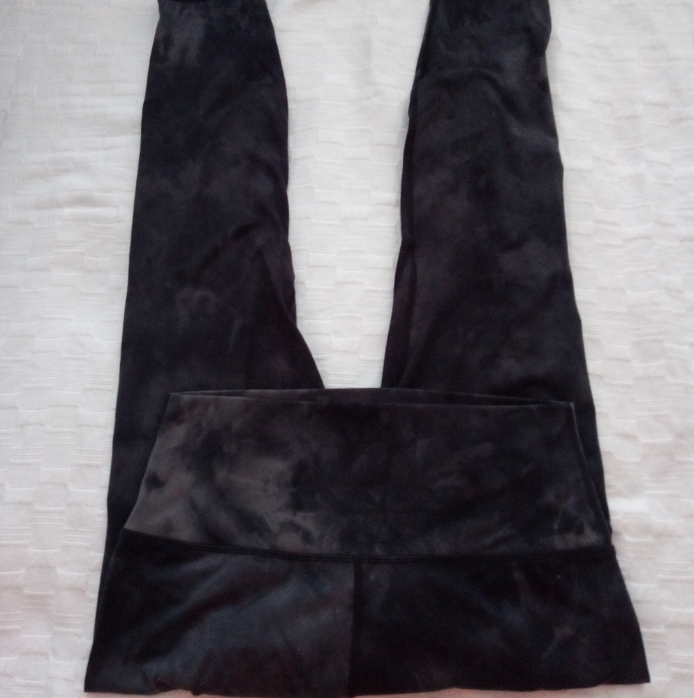 Diamond Dye Leggings